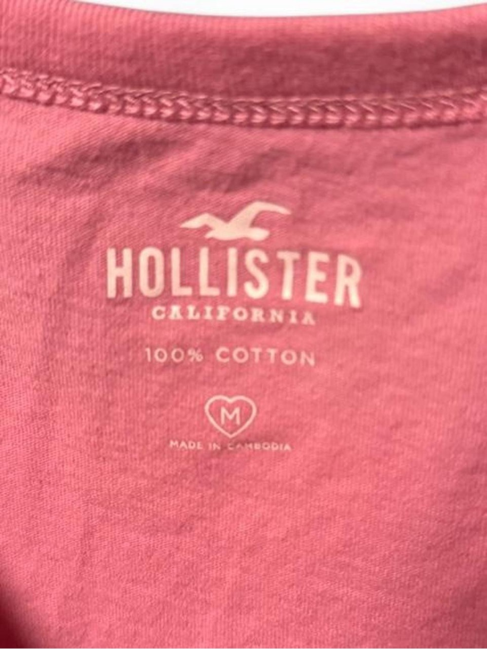 Hollister Dusty Pink Graphic Crop Tee - Picture 3 of 3